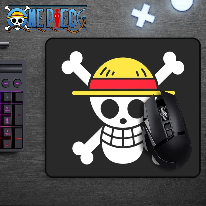 Gaming Accessories For Gaming Laptop - Karikatür Mouse Pad Tek Parça Anime