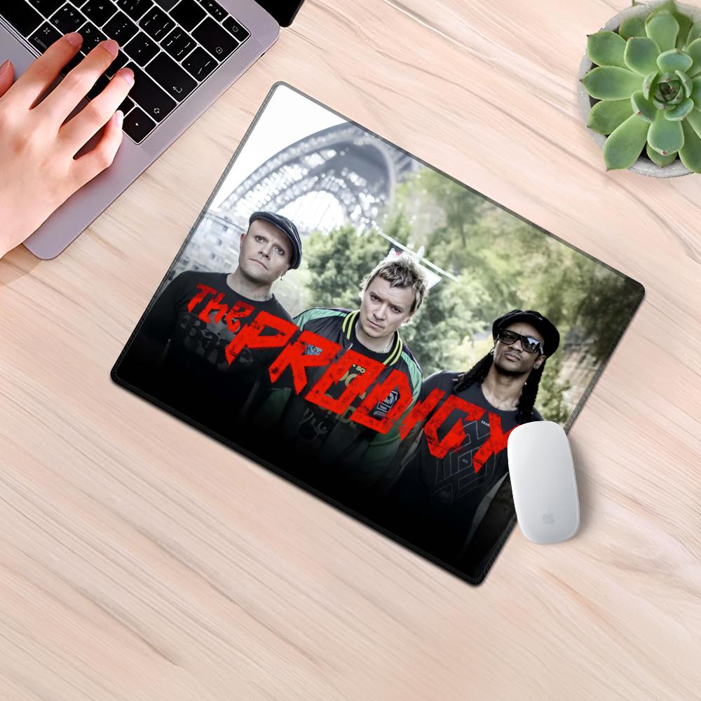 Prodigy Artist Logo Mouse Pad  - Gaming Accessories Logo incelemesi ve fiyatı
