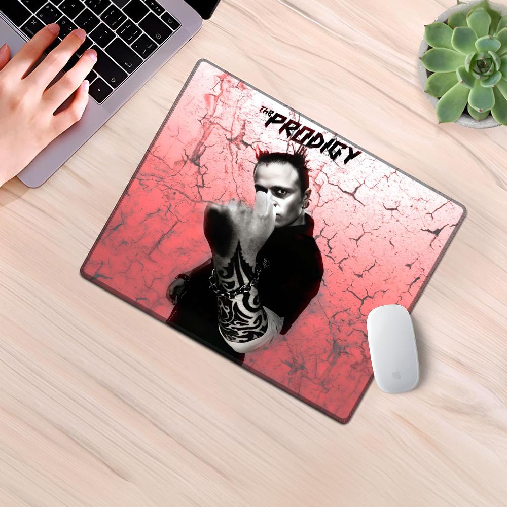 Prodigy Artist Logo Mouse Pad  - Gaming Accessories Logo incelemesi ve fiyatı